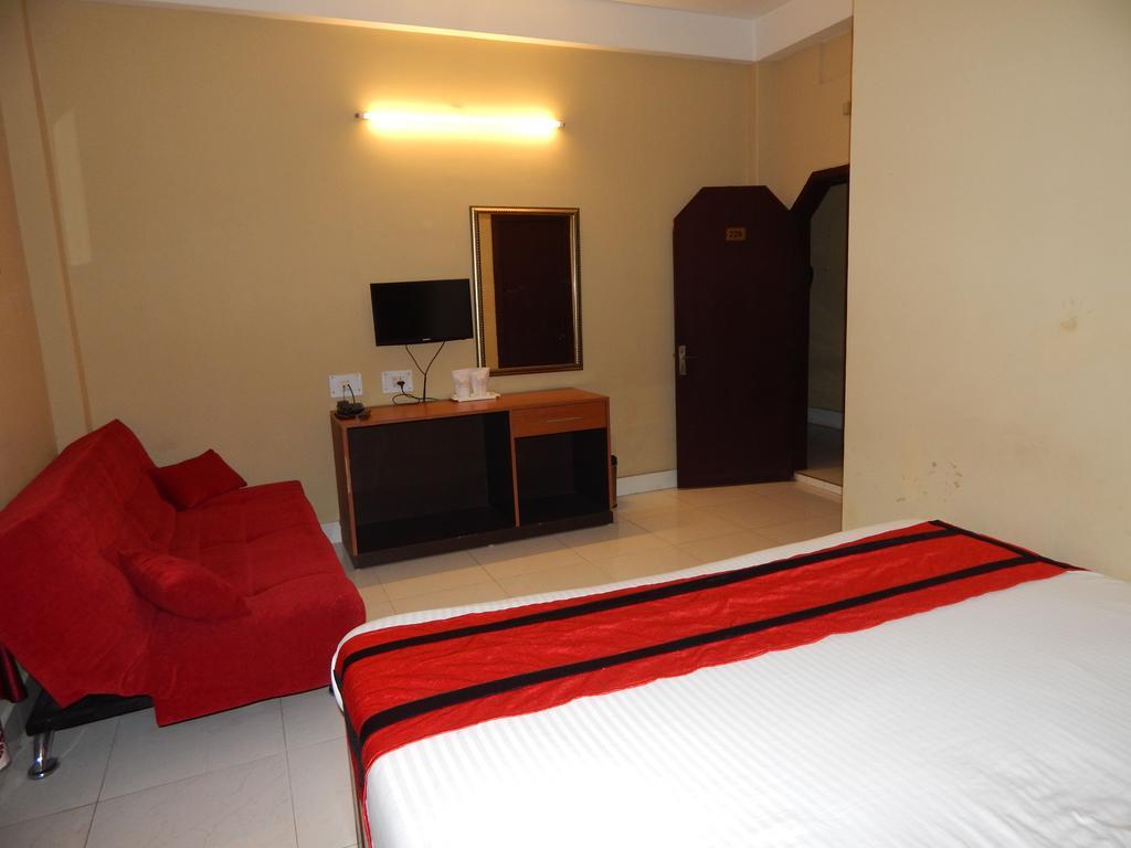 Breeze Hotel Siliguri Dış mekan fotoğraf